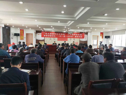 区供销联社“三送”下乡到益农2 副本.jpg